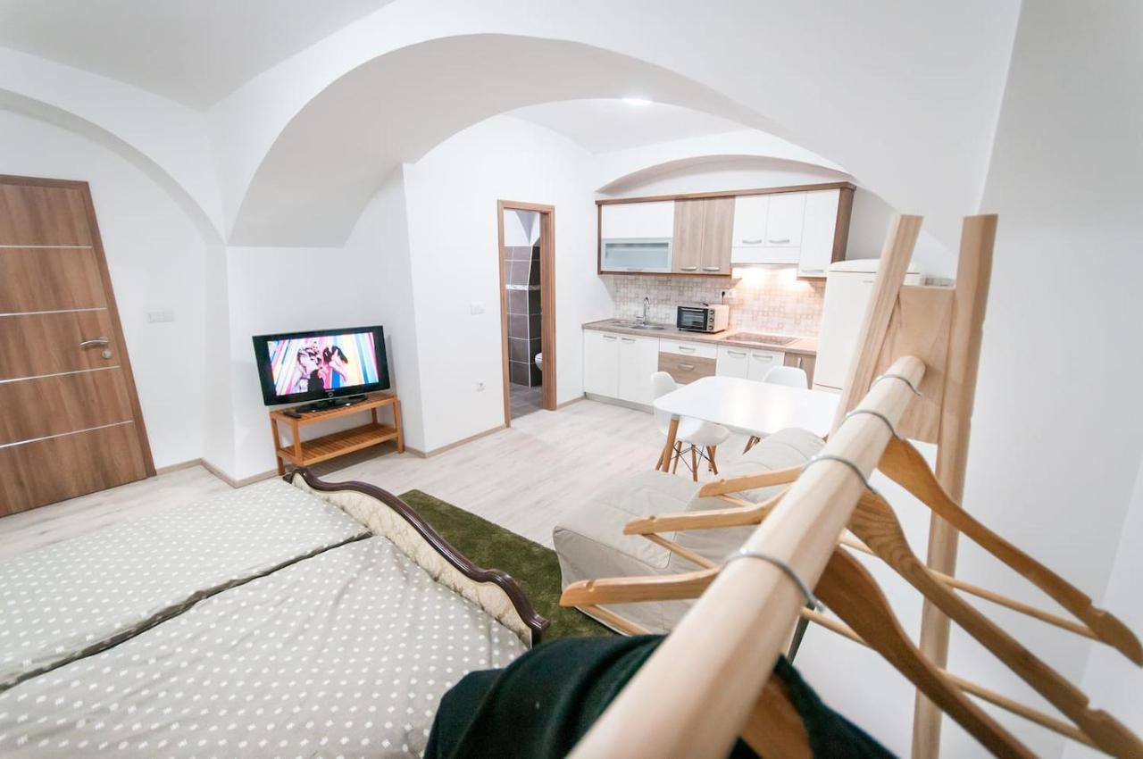 The Maze Apartment リュブリャナ エクステリア 写真