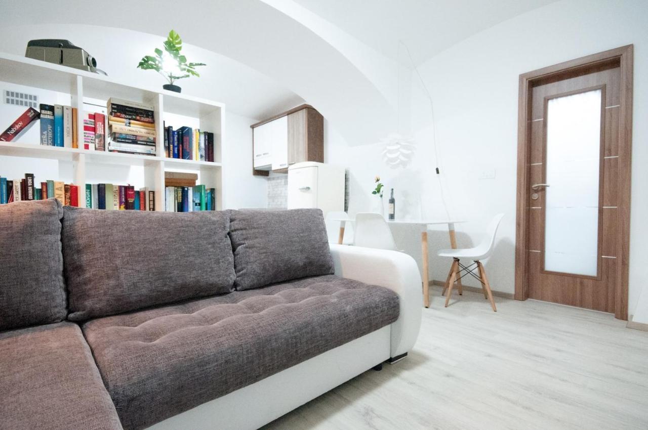 The Maze Apartment リュブリャナ エクステリア 写真