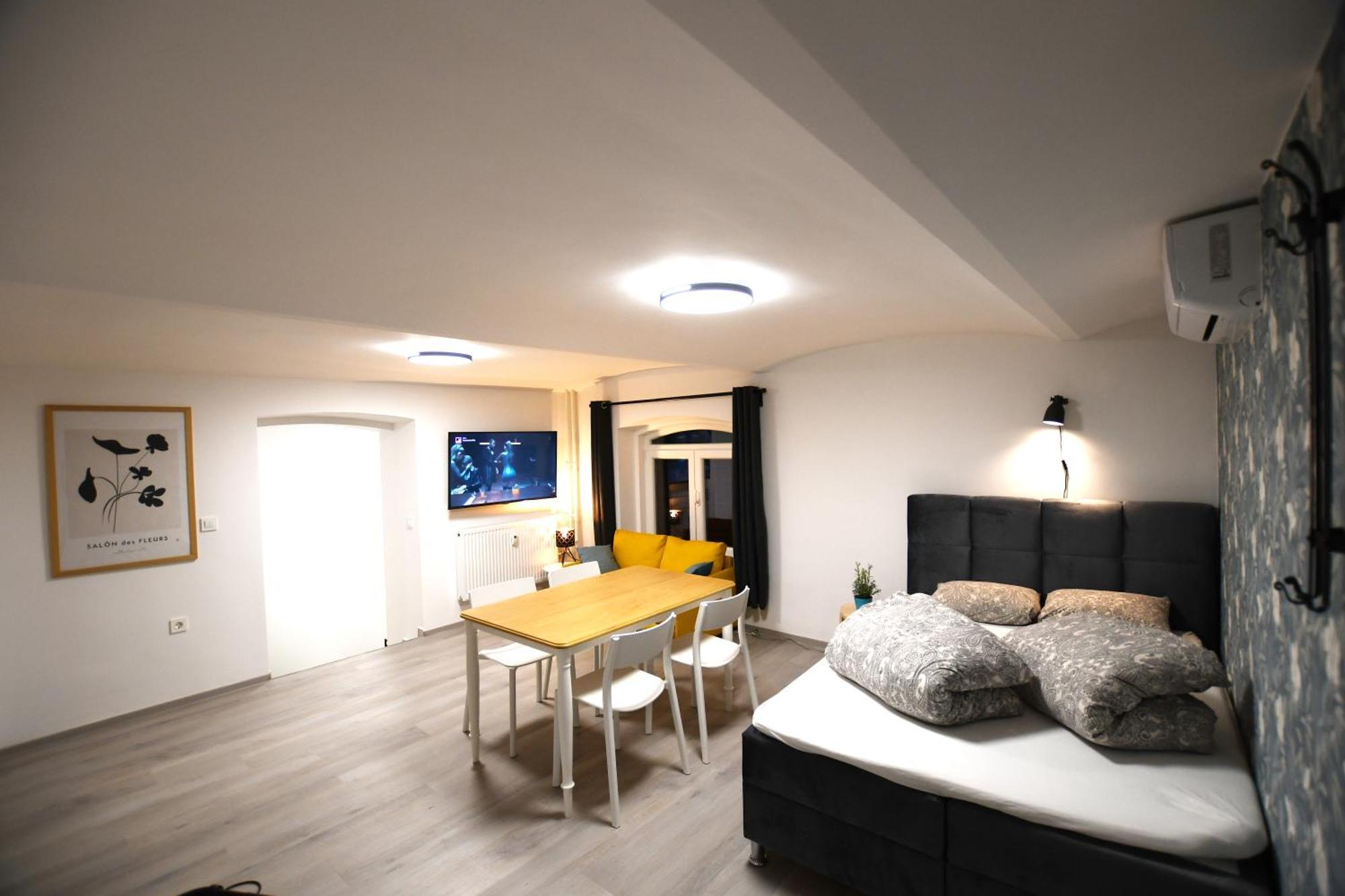 The Maze Apartment リュブリャナ エクステリア 写真