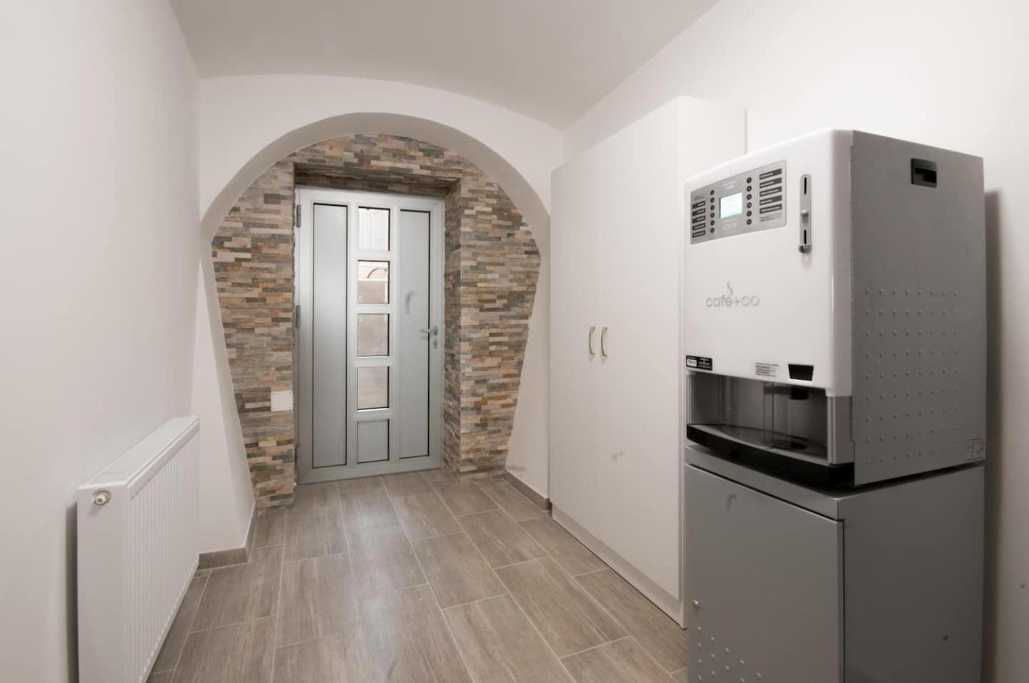 The Maze Apartment リュブリャナ 部屋 写真