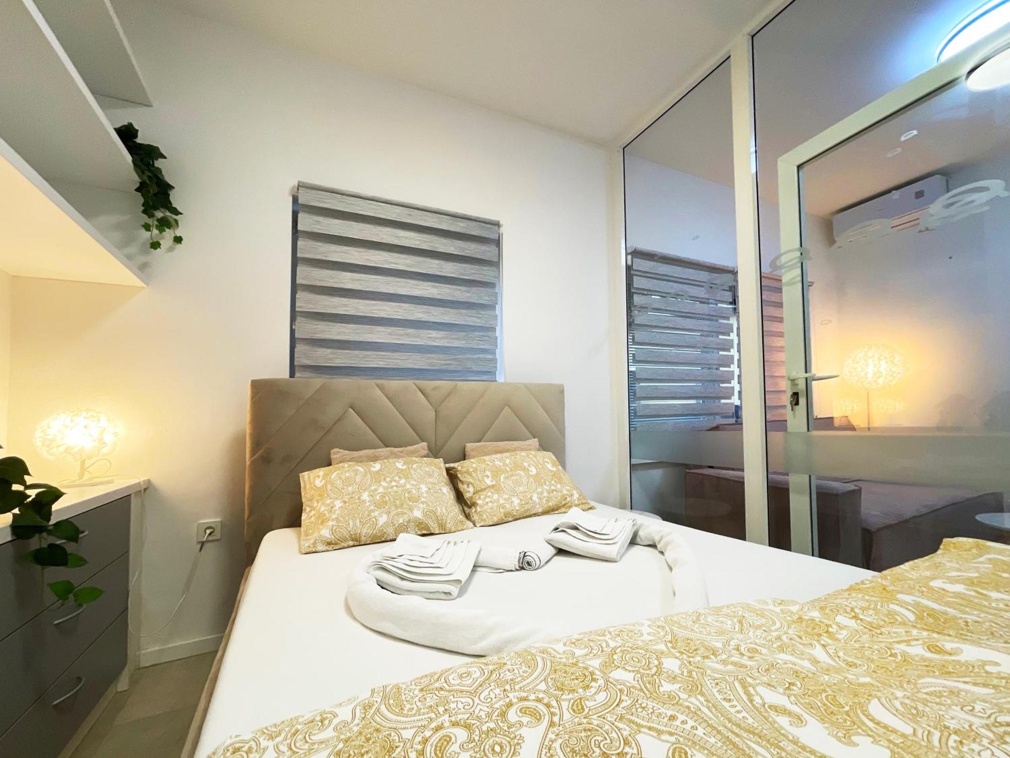 The Maze Apartment リュブリャナ エクステリア 写真