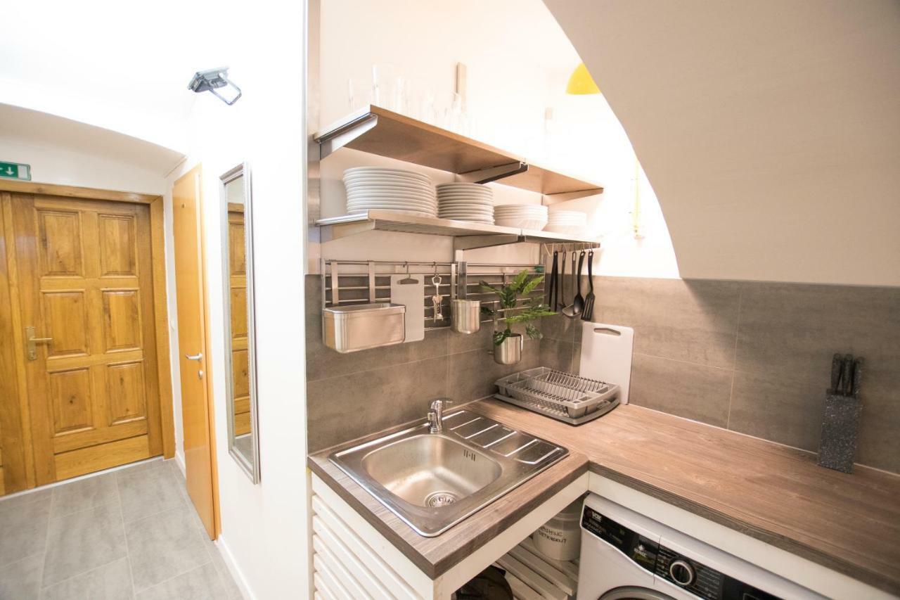 The Maze Apartment リュブリャナ エクステリア 写真